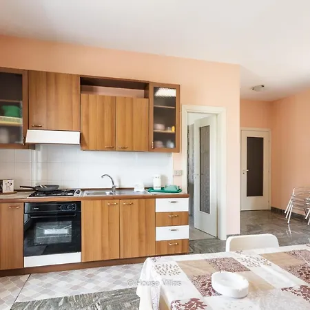 House & - Baldoni * Avola